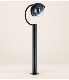 Single Arm Outdoor Light Pole with Flange Base, 60 mm Tube