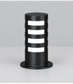Outdoor Lighting Fixture with Short