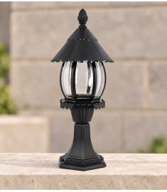 Outdoor Pillar Light with Hexagonal Base