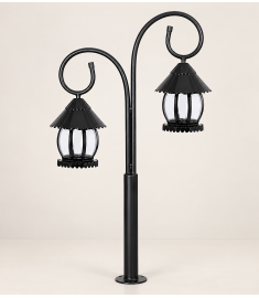 Upper and Lower Double Steel Arm Outdoor Light Pole with Shade