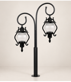 Upper and Lower Double Steel Arm Outdoor Light Pole