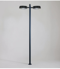 Double Arm Outdoor Light Pole with Flange Base