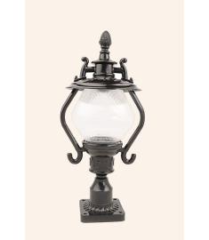 Outdoor Pillar Light with Lantern, Square Base