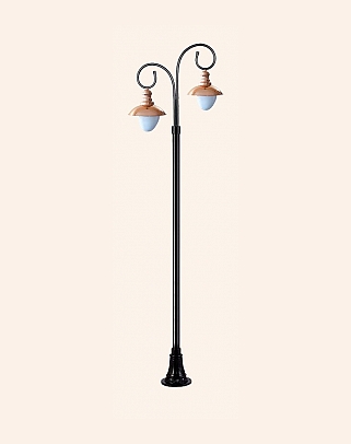 Y.A.68650 - Stylish Garden Lighting Poles